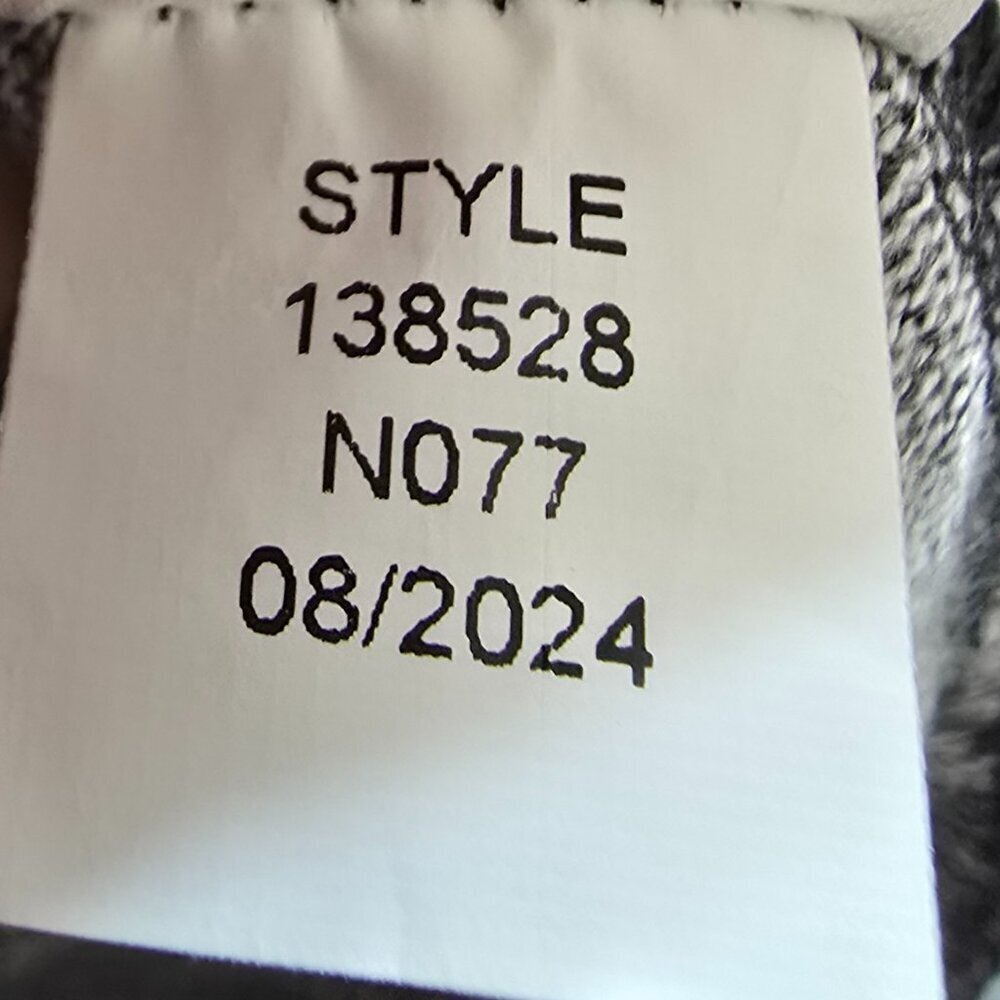 Lucky Brand Cloud Jersey Sweatshirt In Charcoal W/ Red White Hearts - Picture 7 of 8